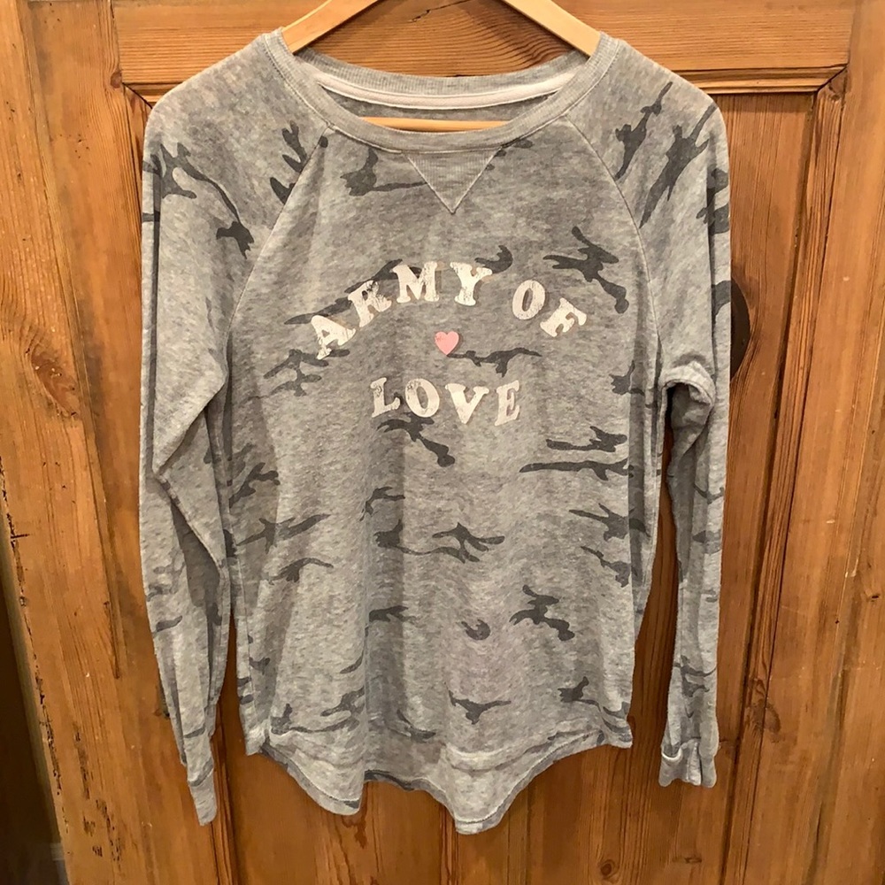 Women’s Grayson/Threads Lightweight Camo Print Top